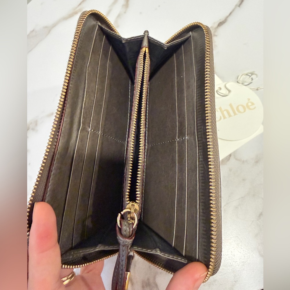 Women's Zip-Around Leather Wallet - Dark Gray - Picture 4 of 13